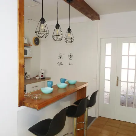 Apartamento Dayok Costa Barcelona Apartment *